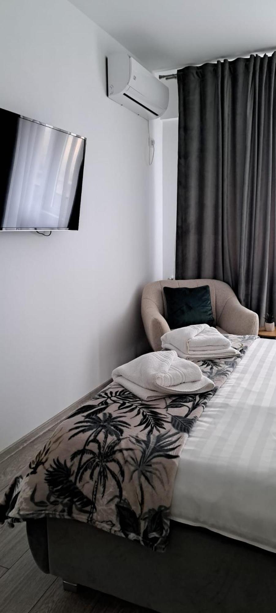 Relax Home Apartment Q Iasi Extérieur photo